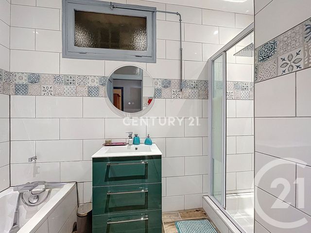 Appartement F3 &agrave; vendre - 4 pi&egrave;ces - 102,24 m2 - Aubagne - 13 - PROVENCE-ALPES-COTE-D-AZUR