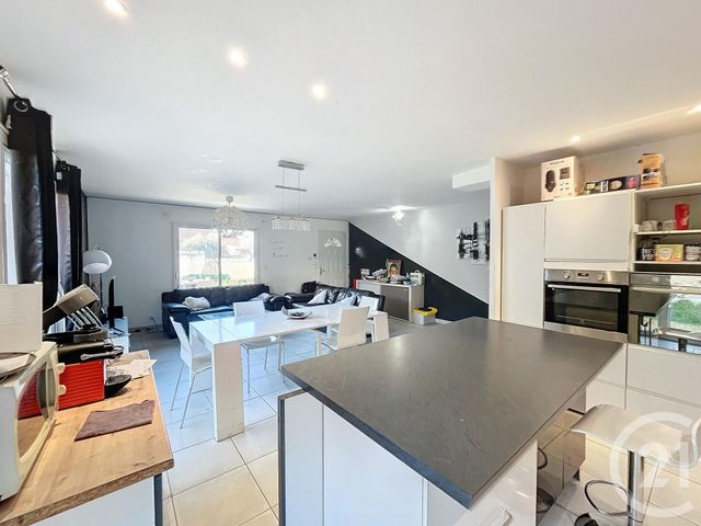 Maison à vendre - 5 pièces - 93,21 m2 - Aubagne - 13 - PROVENCE-ALPES-COTE-D-AZUR