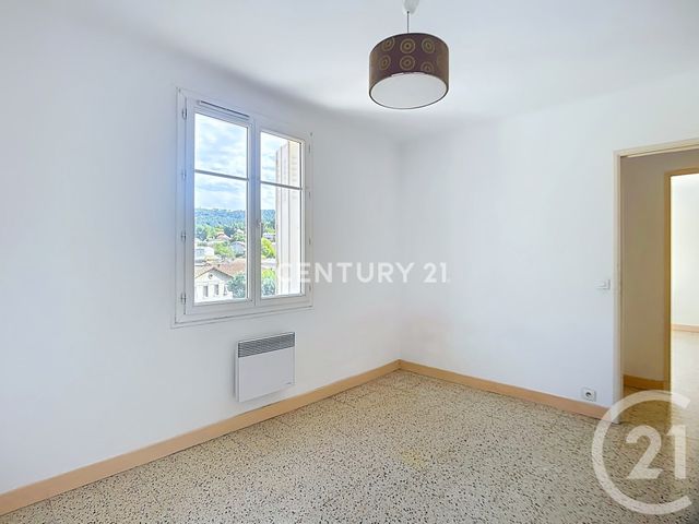 Appartement F3 &agrave; vendre - 4 pi&egrave;ces - 72,67 m2 - Aubagne - 13 - PROVENCE-ALPES-COTE-D-AZUR