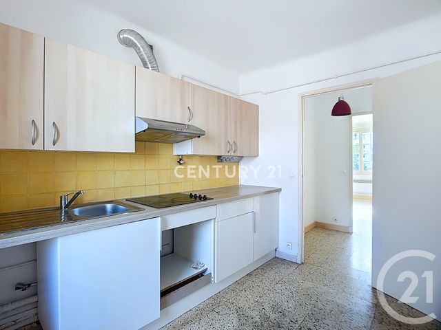 Appartement F3 &agrave; vendre - 4 pi&egrave;ces - 72,67 m2 - Aubagne - 13 - PROVENCE-ALPES-COTE-D-AZUR