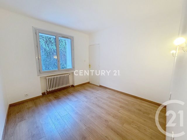 Appartement T4 &agrave; louer - 4 pi&egrave;ces - 90,82 m2 - Aubagne - 13 - PROVENCE-ALPES-COTE-D-AZUR