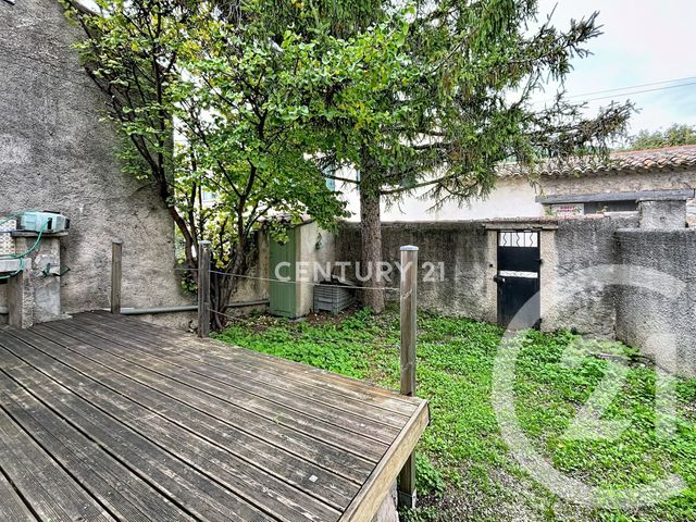 Maison à louer - 3 pièces - 70,37 m2 - Cuges Les Pins - 13 - PROVENCE-ALPES-COTE-D-AZUR