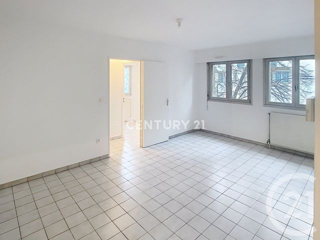 Appartement T2 &agrave; louer - 2 pi&egrave;ces - 48,35 m2 - Aubagne - 13 - PROVENCE-ALPES-COTE-D-AZUR