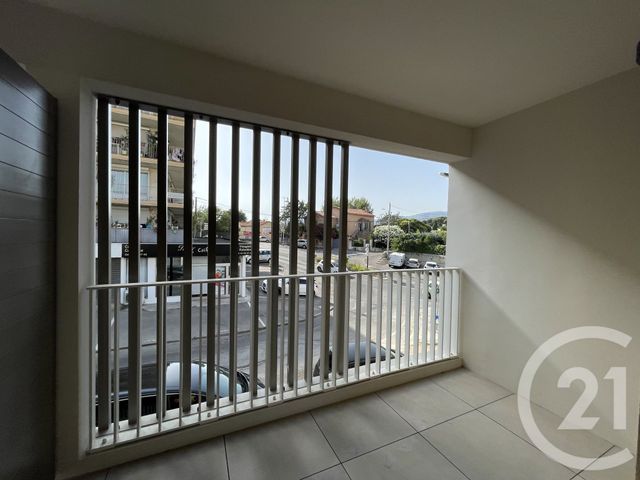 Appartement Studio &agrave; louer - 1 pi&egrave;ce - 21,98 m2 - Aubagne - 13 - PROVENCE-ALPES-COTE-D-AZUR