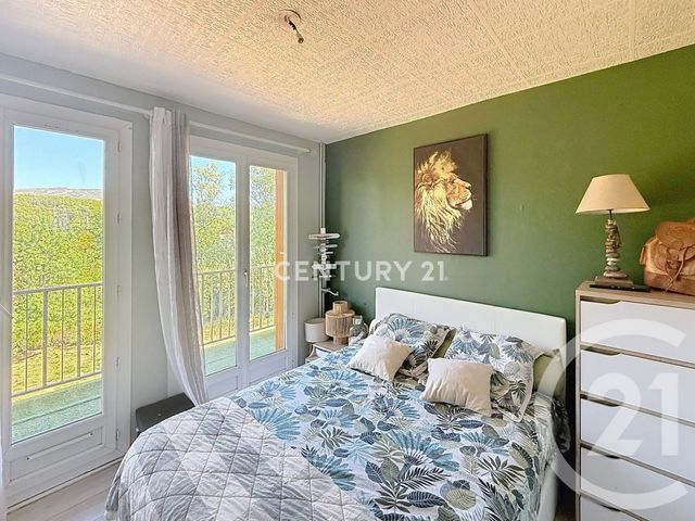 Appartement F3 &agrave; vendre - 4 pi&egrave;ces - 69,78 m2 - Aubagne - 13 - PROVENCE-ALPES-COTE-D-AZUR