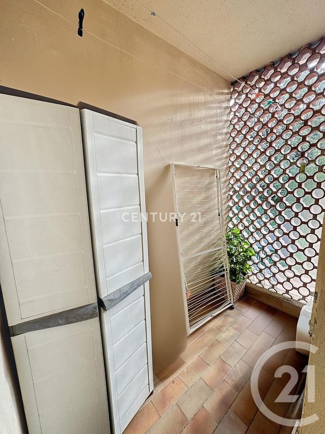 Appartement T2 à louer - 2 pièces - 62,70 m2 - Aubagne - 13 - PROVENCE-ALPES-COTE-D-AZUR