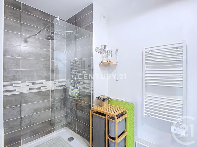 Appartement F3 &agrave; vendre - 3 pi&egrave;ces - 60 m2 - La Penne Sur Huveaune - 13 - PROVENCE-ALPES-COTE-D-AZUR