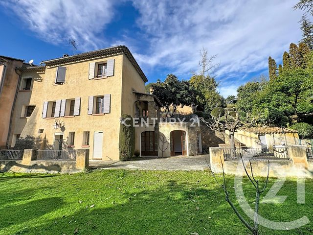 Maison &agrave; louer - 4 pi&egrave;ces - 167,79 m2 - Aubagne - 13 - PROVENCE-ALPES-COTE-D-AZUR