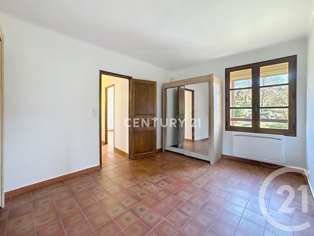 Maison &agrave; louer - 4 pi&egrave;ces - 167,79 m2 - Aubagne - 13 - PROVENCE-ALPES-COTE-D-AZUR