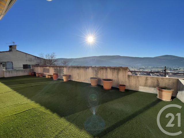 Maison à louer - 4 pièces - 94,05 m2 - Cuges Les Pins - 13 - PROVENCE-ALPES-COTE-D-AZUR