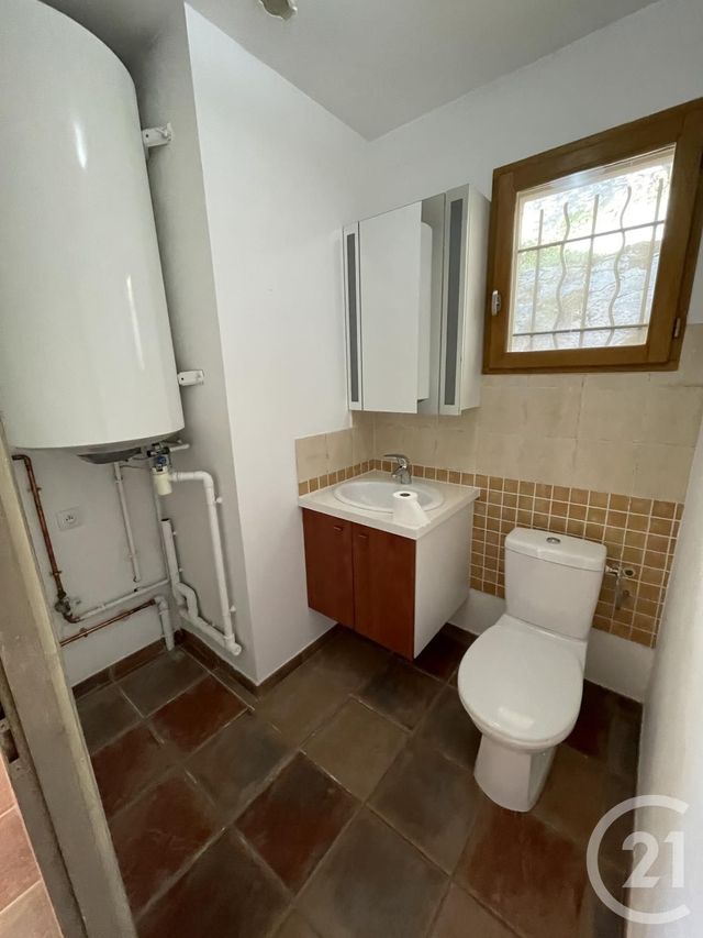 Maison à louer - 4 pièces - 94,05 m2 - Cuges Les Pins - 13 - PROVENCE-ALPES-COTE-D-AZUR