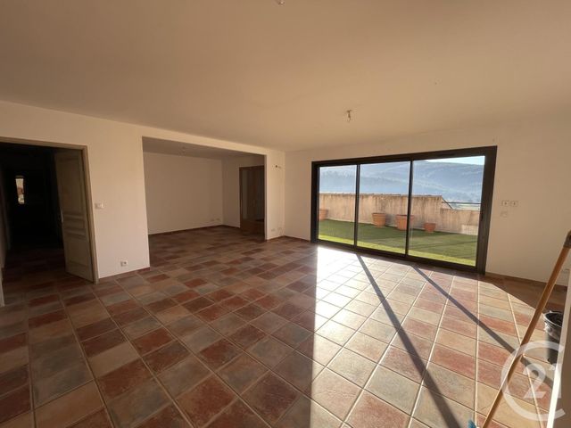 Maison à louer - 4 pièces - 94,05 m2 - Cuges Les Pins - 13 - PROVENCE-ALPES-COTE-D-AZUR