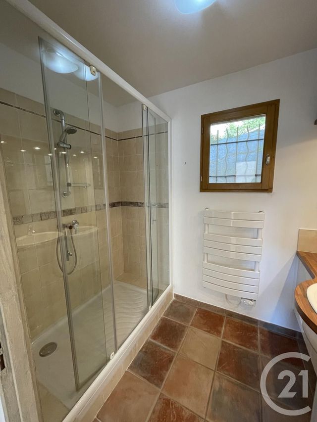 Maison à louer - 4 pièces - 94,05 m2 - Cuges Les Pins - 13 - PROVENCE-ALPES-COTE-D-AZUR