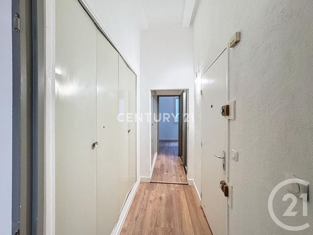 Appartement T2 &agrave; louer - 2 pi&egrave;ces - 53,43 m2 - Aubagne - 13 - PROVENCE-ALPES-COTE-D-AZUR