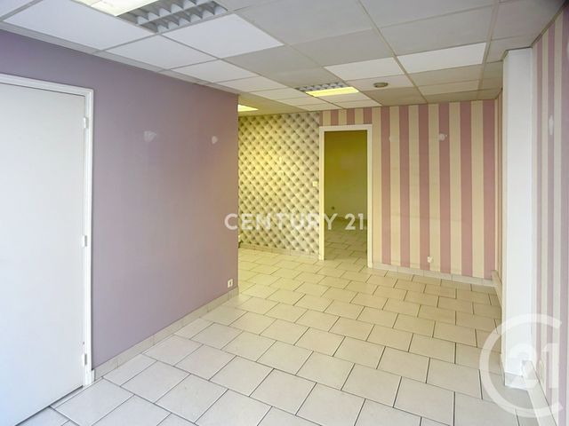 Local commercial à louer - 43.18 m2 - 13 - Bouches-du-Rhone