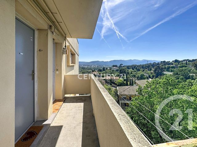 Appartement F3 &agrave; louer - 3 pi&egrave;ces - 63,53 m2 - Aubagne - 13 - PROVENCE-ALPES-COTE-D-AZUR