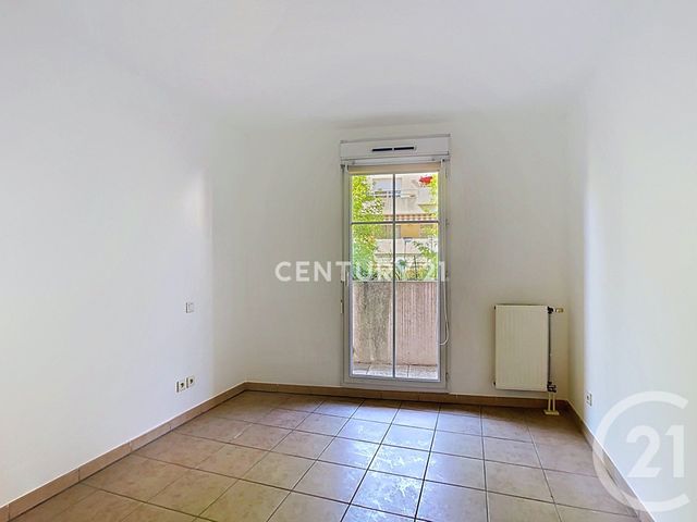 Appartement F4 &agrave; vendre - 4 pi&egrave;ces - 80,06 m2 - Aubagne - 13 - PROVENCE-ALPES-COTE-D-AZUR
