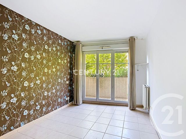 Appartement F4 &agrave; vendre - 4 pi&egrave;ces - 80,06 m2 - Aubagne - 13 - PROVENCE-ALPES-COTE-D-AZUR