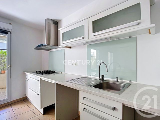 Appartement F4 &agrave; vendre - 4 pi&egrave;ces - 80,06 m2 - Aubagne - 13 - PROVENCE-ALPES-COTE-D-AZUR