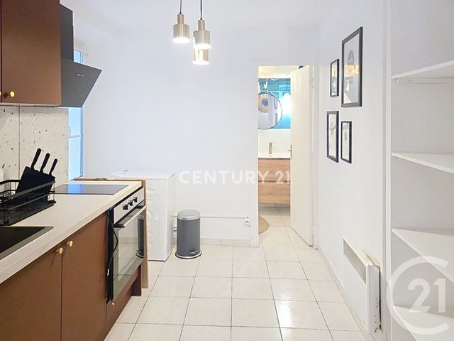 Immeuble &agrave; vendre - 289 m2 - Cuges Les Pins - 13 - PROVENCE-ALPES-COTE-D-AZUR