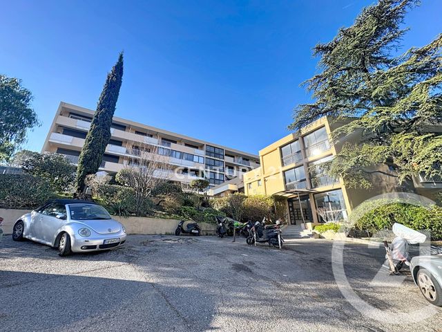 Appartement Studio &agrave; louer - 1 pi&egrave;ce - 26,28 m2 - Carnoux En Provence - 13 - PROVENCE-ALPES-COTE-D-AZUR