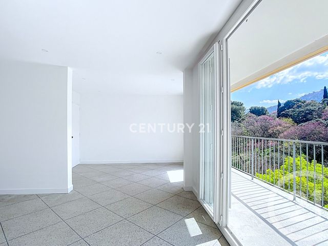 Appartement &agrave; vendre - 5 pi&egrave;ces - 80,34 m2 - La Penne Sur Huveaune - 13 - PROVENCE-ALPES-COTE-D-AZUR