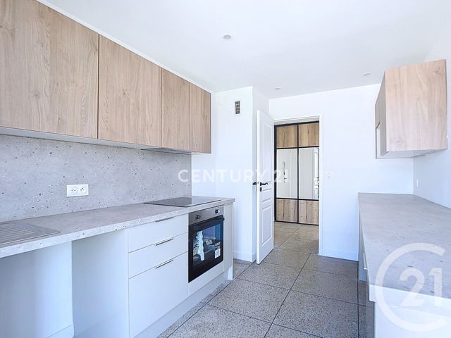 Appartement &agrave; vendre - 5 pi&egrave;ces - 80,34 m2 - La Penne Sur Huveaune - 13 - PROVENCE-ALPES-COTE-D-AZUR