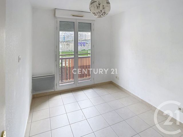 Appartement T2 &agrave; louer - 2 pi&egrave;ces - 41,72 m2 - Aubagne - 13 - PROVENCE-ALPES-COTE-D-AZUR