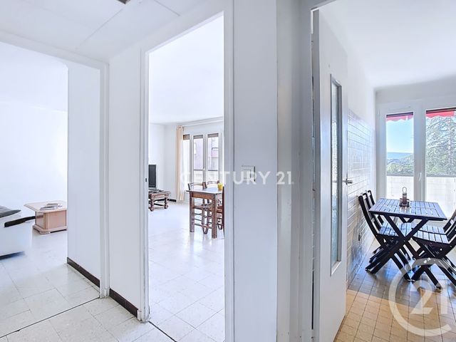 Appartement F3 &agrave; vendre - 3 pi&egrave;ces - 74,20 m2 - Aubagne - 13 - PROVENCE-ALPES-COTE-D-AZUR