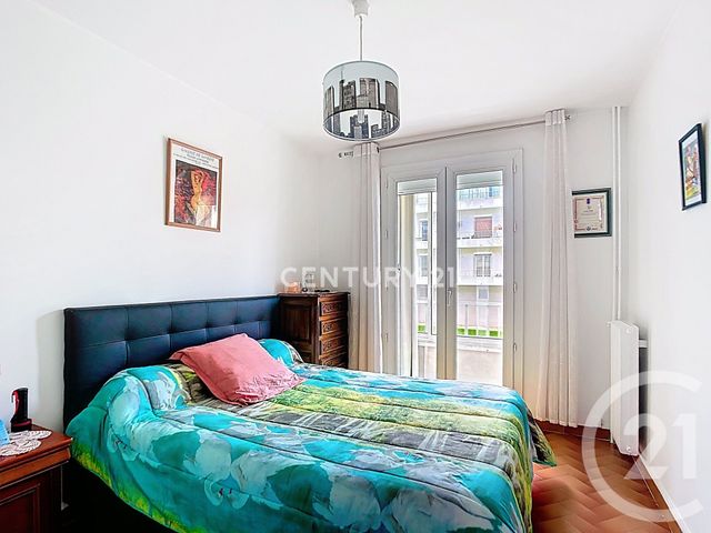Appartement T3 &agrave; vendre - 4 pi&egrave;ces - 73,25 m2 - Aubagne - 13 - PROVENCE-ALPES-COTE-D-AZUR