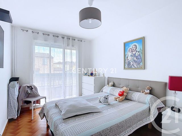 Appartement T3 &agrave; vendre - 4 pi&egrave;ces - 73,25 m2 - Aubagne - 13 - PROVENCE-ALPES-COTE-D-AZUR