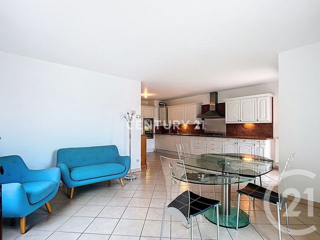 Appartement F3 &agrave; vendre - 3 pi&egrave;ces - 67,43 m2 - Aubagne - 13 - PROVENCE-ALPES-COTE-D-AZUR