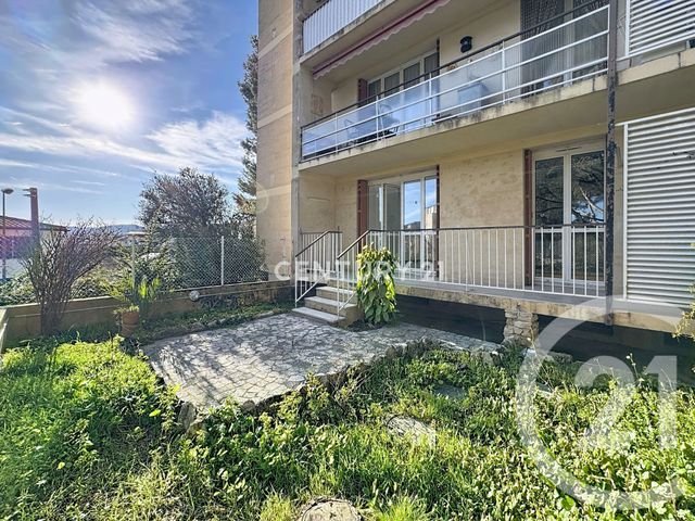 Appartement T4 &agrave; louer - 4 pi&egrave;ces - 75,14 m2 - Aubagne - 13 - PROVENCE-ALPES-COTE-D-AZUR