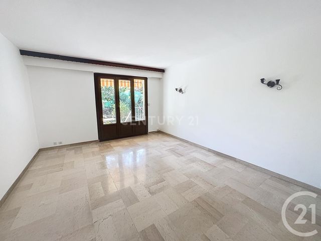 Appartement T4 &agrave; louer - 4 pi&egrave;ces - 76,26 m2 - Aubagne - 13 - PROVENCE-ALPES-COTE-D-AZUR