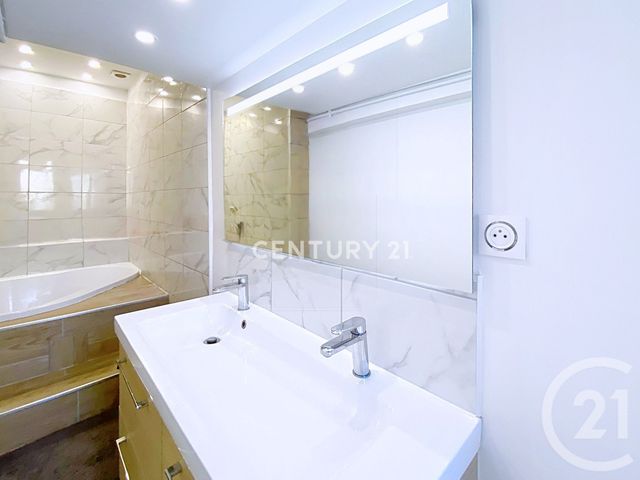 Maison &agrave; vendre - 5 pi&egrave;ces - 109 m2 - La Penne Sur Huveaune - 13 - PROVENCE-ALPES-COTE-D-AZUR
