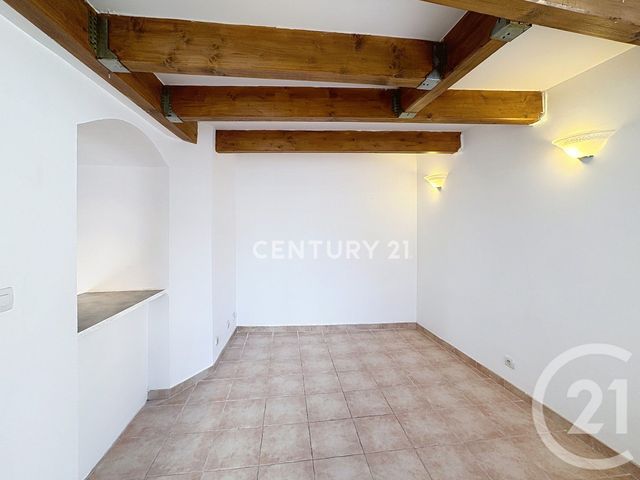 Appartement T2 &agrave; louer - 2 pi&egrave;ces - 39,72 m2 - Roquefort La Bedoule - 13 - PROVENCE-ALPES-COTE-D-AZUR