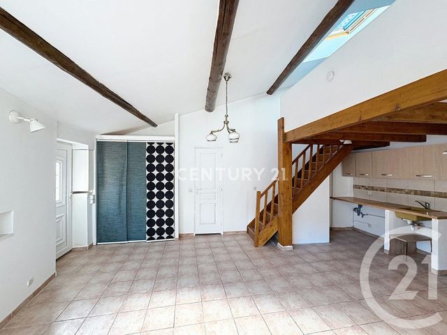 Appartement T2 &agrave; louer - 2 pi&egrave;ces - 39,72 m2 - Roquefort La Bedoule - 13 - PROVENCE-ALPES-COTE-D-AZUR