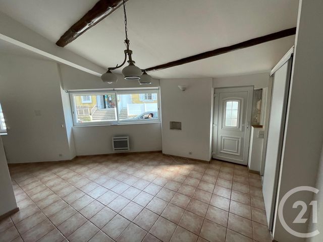 Appartement T2 &agrave; louer - 2 pi&egrave;ces - 39,72 m2 - Roquefort La Bedoule - 13 - PROVENCE-ALPES-COTE-D-AZUR