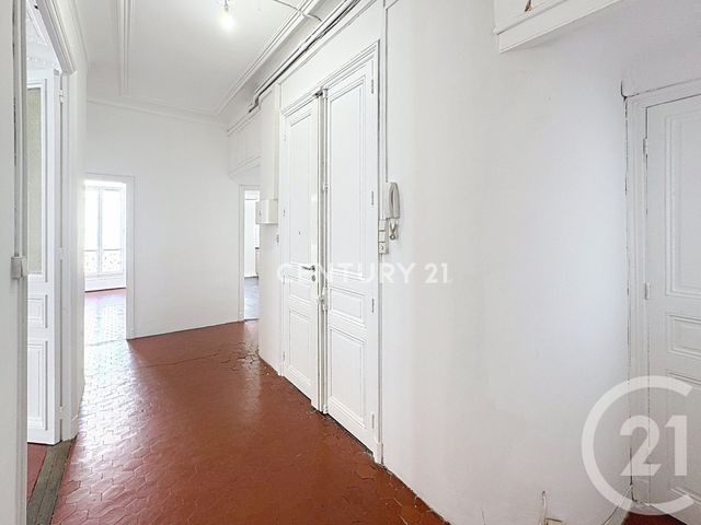 Appartement T4 &agrave; louer - 4 pi&egrave;ces - 110,51 m2 - Marseille - 13007 - PROVENCE-ALPES-COTE-D-AZUR