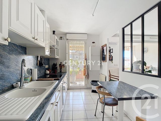 Appartement F3 &agrave; vendre - 3 pi&egrave;ces - 66,28 m2 - Aubagne - 13 - PROVENCE-ALPES-COTE-D-AZUR