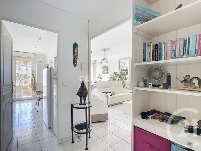 Appartement F3 &agrave; vendre - 3 pi&egrave;ces - 66,28 m2 - Aubagne - 13 - PROVENCE-ALPES-COTE-D-AZUR