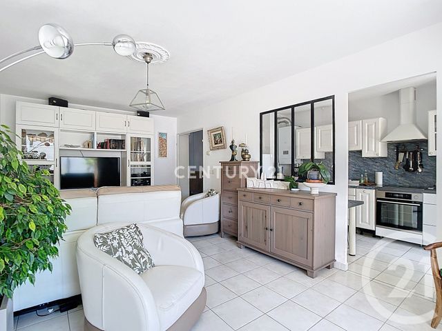 Appartement F3 &agrave; vendre - 3 pi&egrave;ces - 66,28 m2 - Aubagne - 13 - PROVENCE-ALPES-COTE-D-AZUR