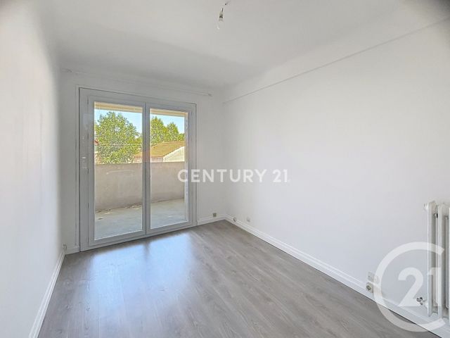 Appartement T2 &agrave; louer - 2 pi&egrave;ces - 43,24 m2 - Aubagne - 13 - PROVENCE-ALPES-COTE-D-AZUR