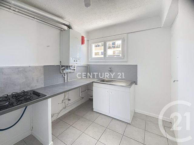 Appartement T2 &agrave; louer - 2 pi&egrave;ces - 43,24 m2 - Aubagne - 13 - PROVENCE-ALPES-COTE-D-AZUR