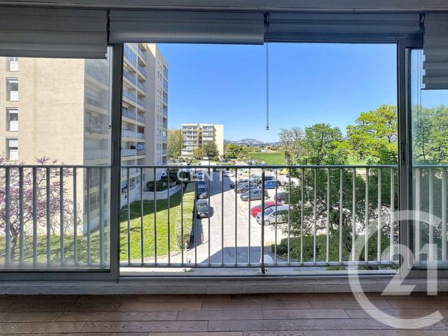Appartement T2 &agrave; louer - 2 pi&egrave;ces - 38,11 m2 - Aubagne - 13 - PROVENCE-ALPES-COTE-D-AZUR