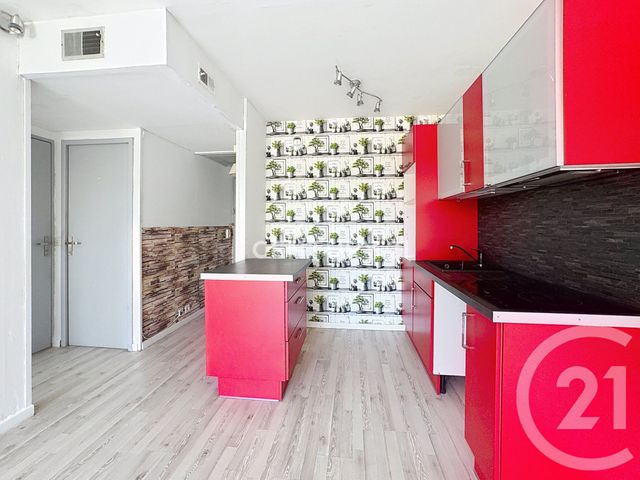 Appartement T2 &agrave; louer - 2 pi&egrave;ces - 38,11 m2 - Aubagne - 13 - PROVENCE-ALPES-COTE-D-AZUR