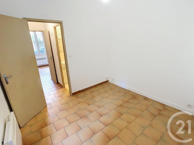 Appartement T1 &agrave; louer - 2 pi&egrave;ces - 23,52 m2 - Aubagne - 13 - PROVENCE-ALPES-COTE-D-AZUR