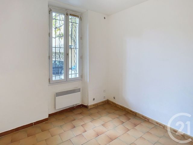Appartement T1 &agrave; louer - 2 pi&egrave;ces - 23,52 m2 - Aubagne - 13 - PROVENCE-ALPES-COTE-D-AZUR