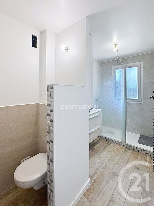 Appartement T3 &agrave; louer - 3 pi&egrave;ces - 59,27 m2 - Aubagne - 13 - PROVENCE-ALPES-COTE-D-AZUR