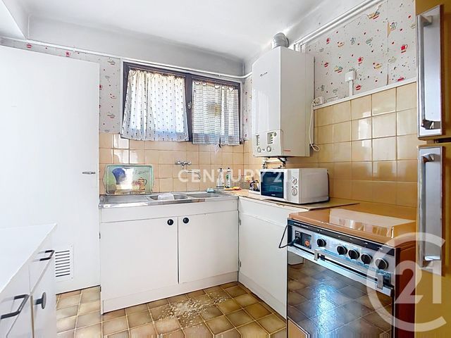 Appartement F3 &agrave; vendre - 3 pi&egrave;ces - 59,96 m2 - Aubagne - 13 - PROVENCE-ALPES-COTE-D-AZUR